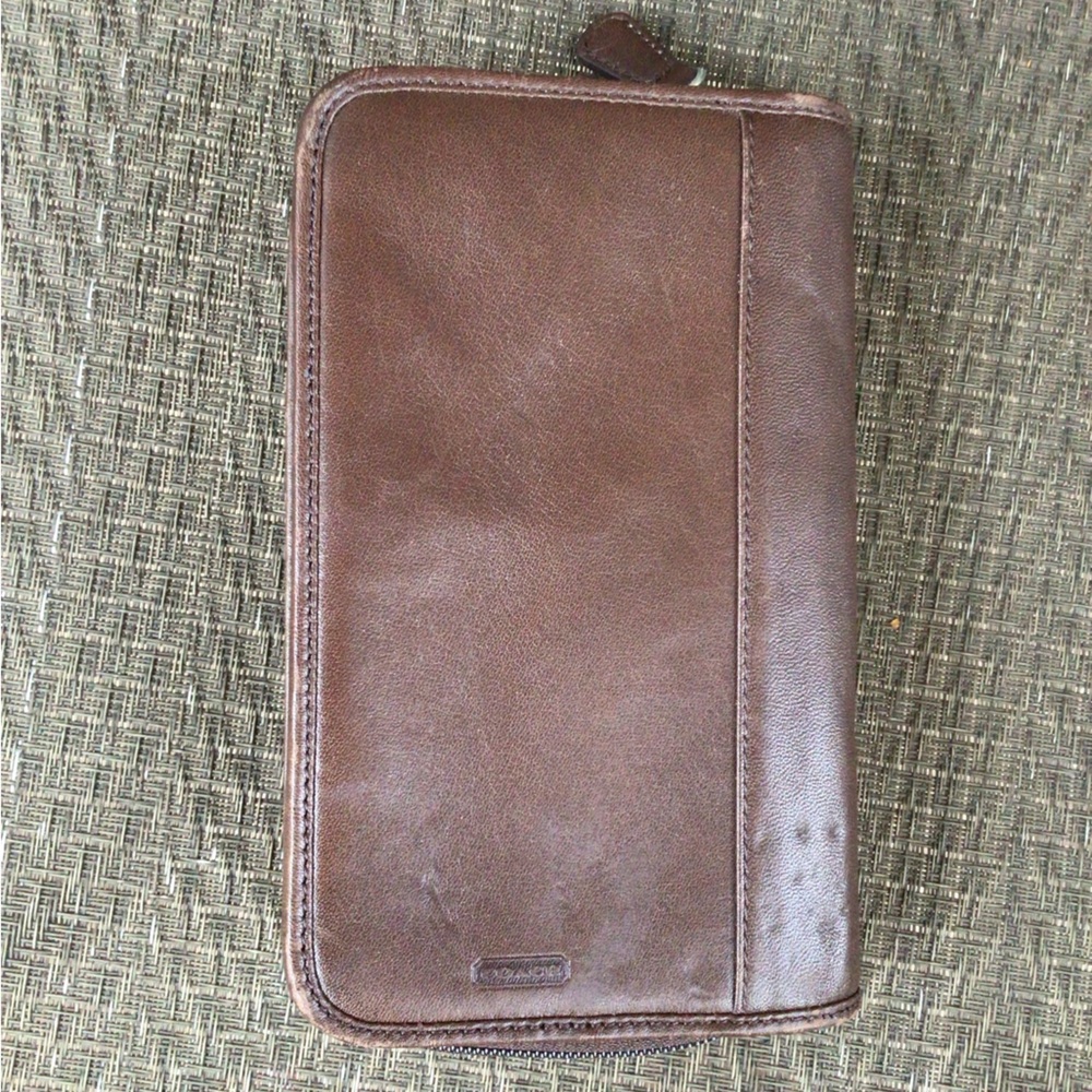 Coach Vintage Brown Leather Zip Palm Organizer Case Wallet